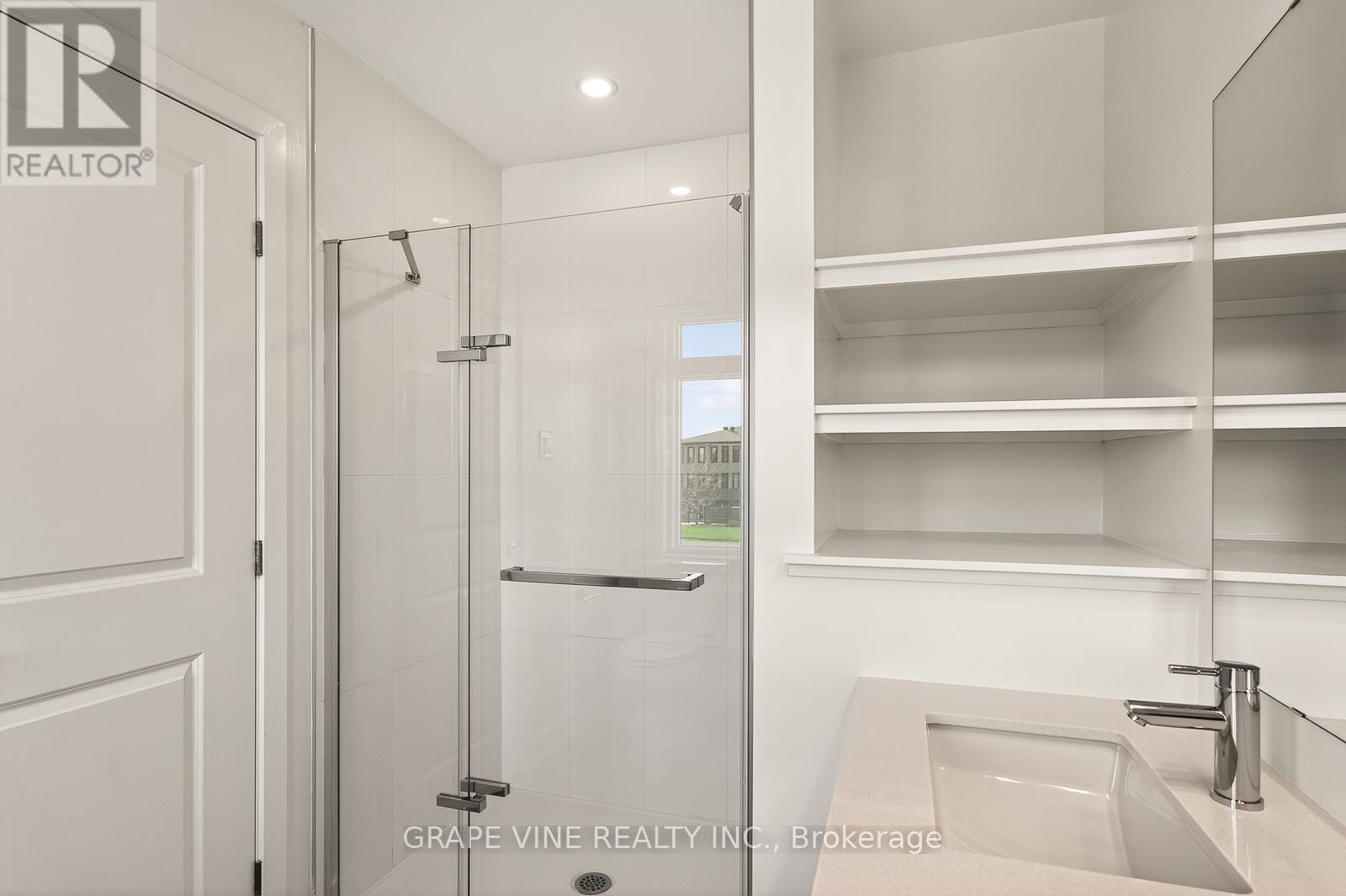 122 San Felice Circle, Ottawa, Ontario  K2S 2S7 - Photo 24 - X13083078