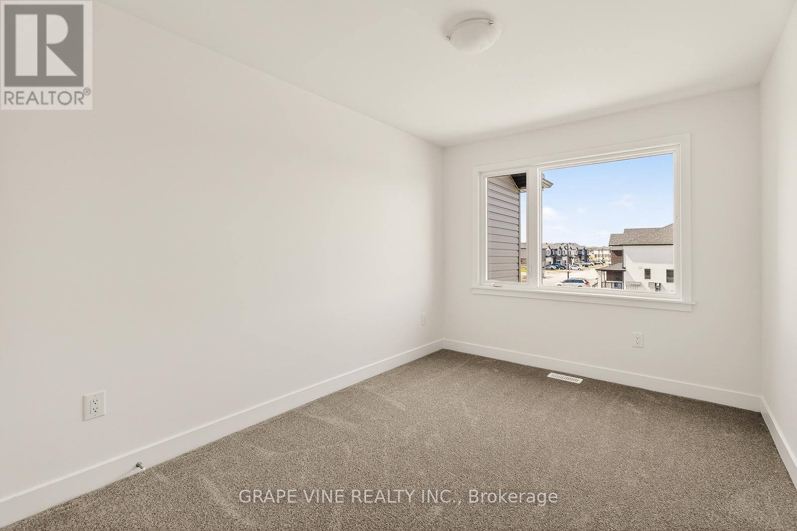 122 San Felice Circle, Ottawa, Ontario  K2S 2S7 - Photo 28 - X13083078