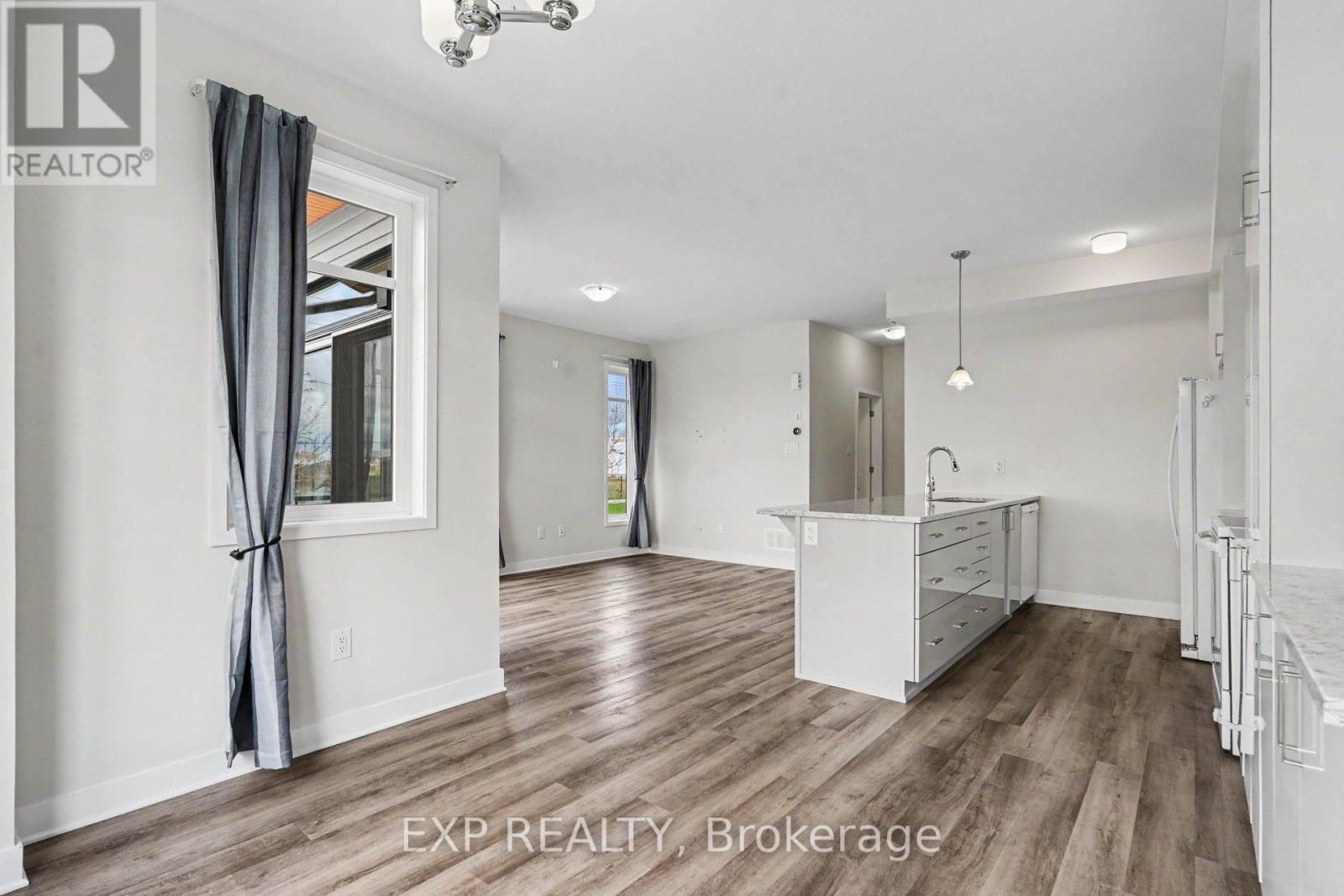 82 Franchise Private, Ottawa, Ontario  K2V 0S6 - Photo 8 - X13083254