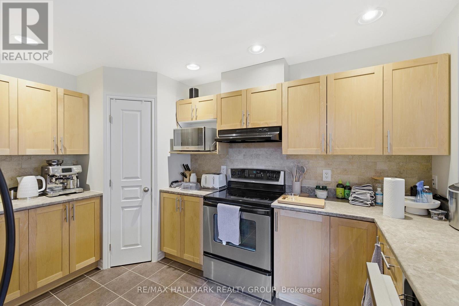 266 Tandalee Crescent, Ottawa, Ontario  K2M 0A1 - Photo 13 - X13083270