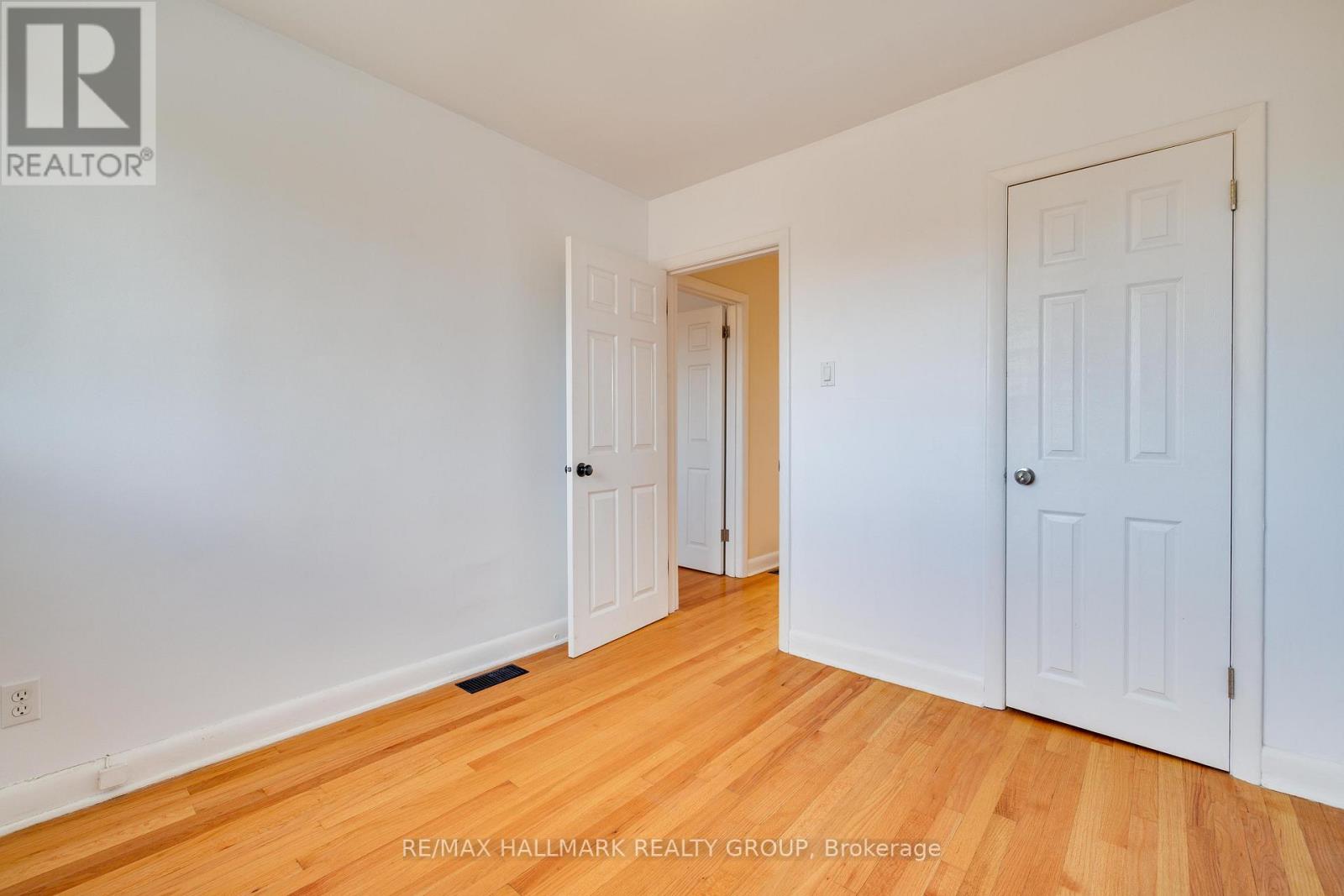 1213 Emperor Avenue, Ottawa, Ontario  K1Z 8C3 - Photo 17 - X13083304