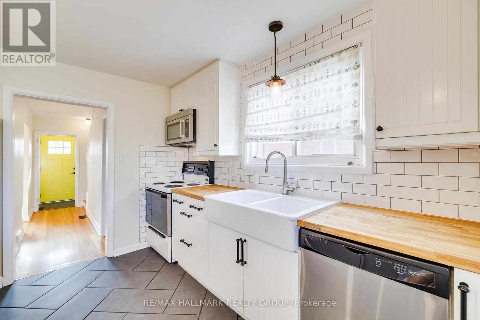 1213 Emperor Avenue, Ottawa, Ontario  K1Z 8C3 - Photo 9 - X13083304