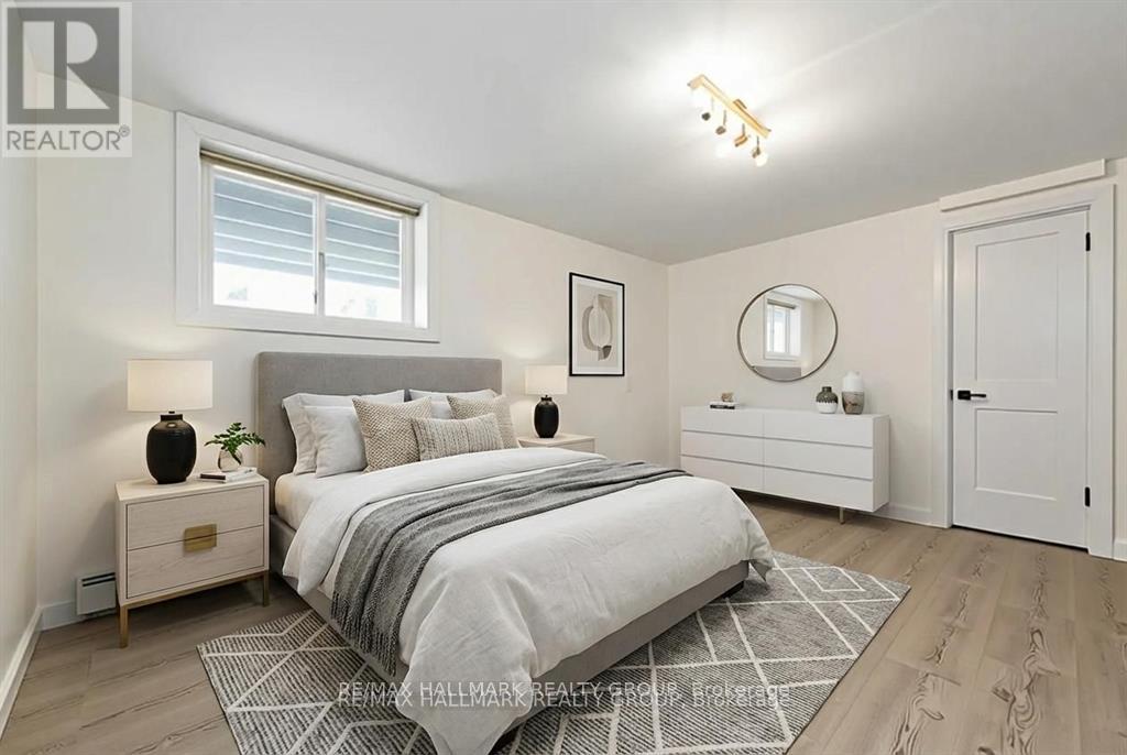 324 Montfort Street, Ottawa, Ontario  K1L 5N4 - Photo 15 - X13083382