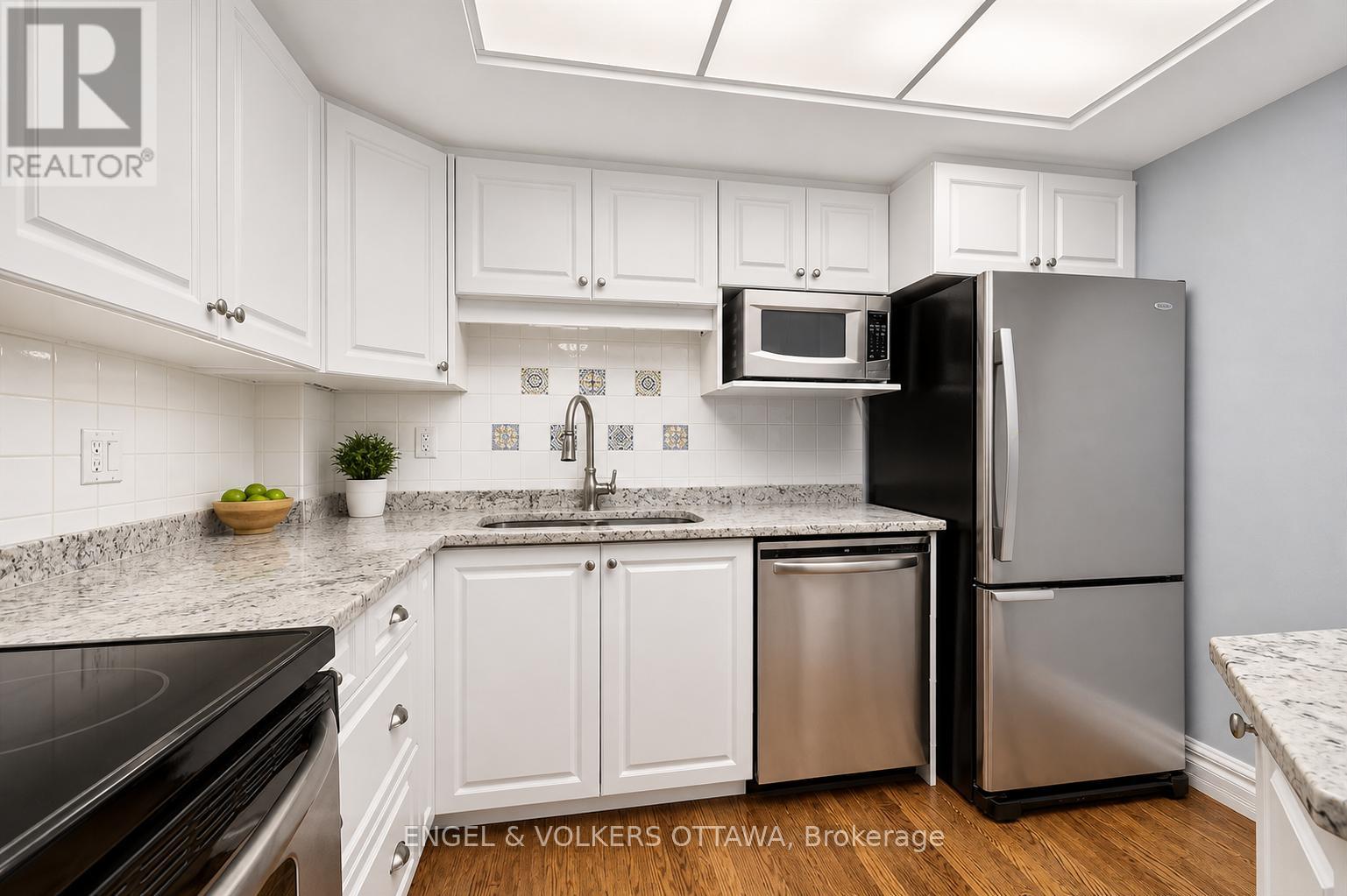 609 - 500 Laurier Avenue W, Ottawa, Ontario  K1R 5E1 - Photo 4 - X13083394