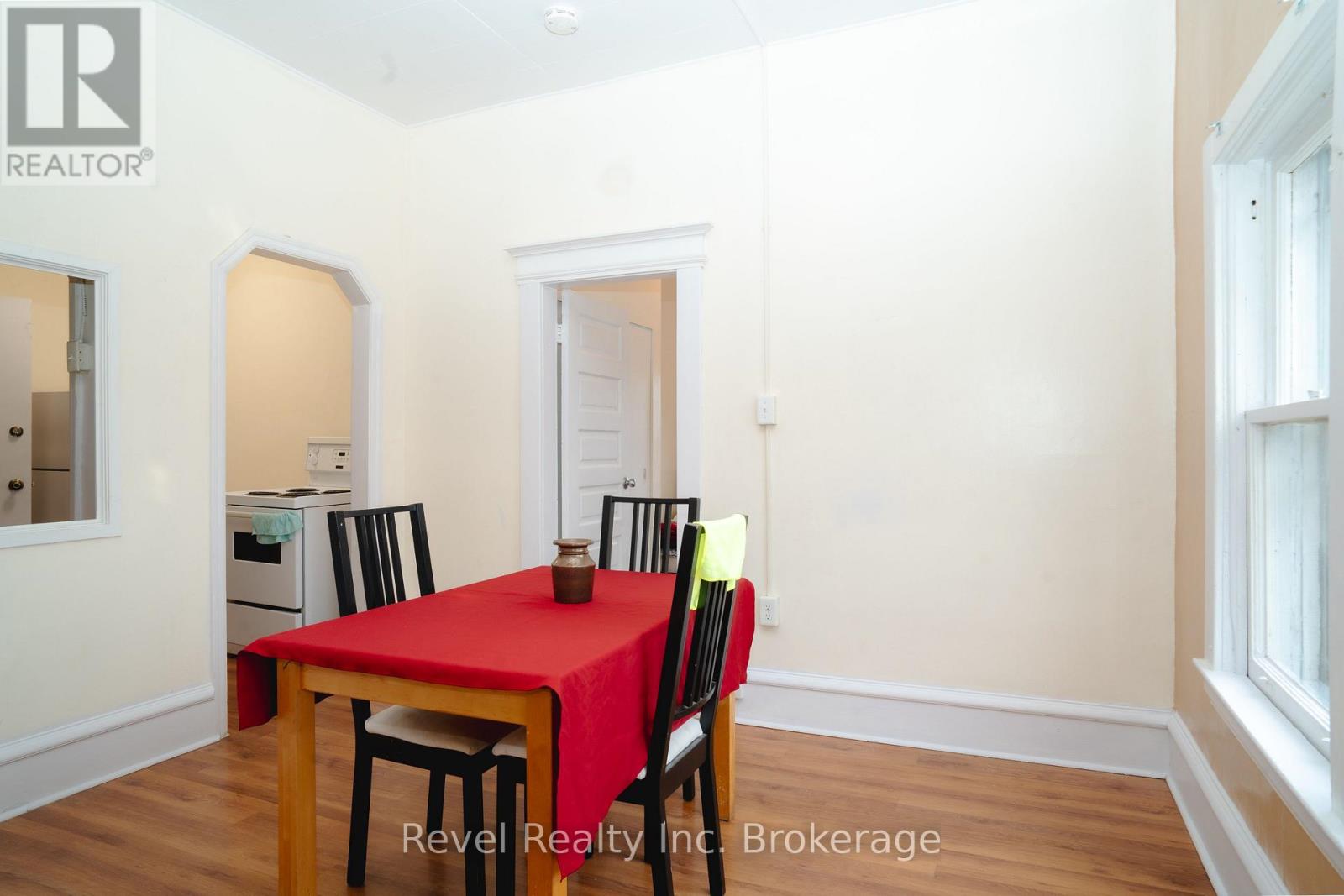 407 Ferguson Street, North Bay (Central), Ontario  P1B 1X3 - Photo 18 - X13083094