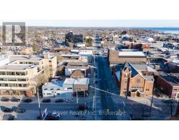 407 FERGUSON STREET, North Bay, Ontario
