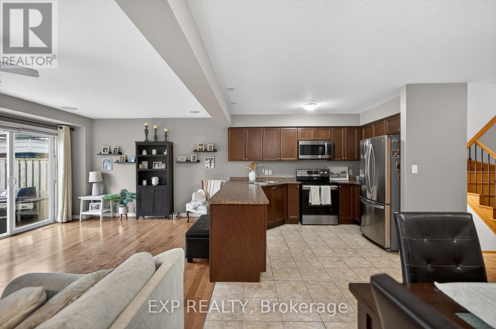 65 Periwinkle Drive, Hamilton, Ontario  L0R 1P0 - Photo 16 - X13082970