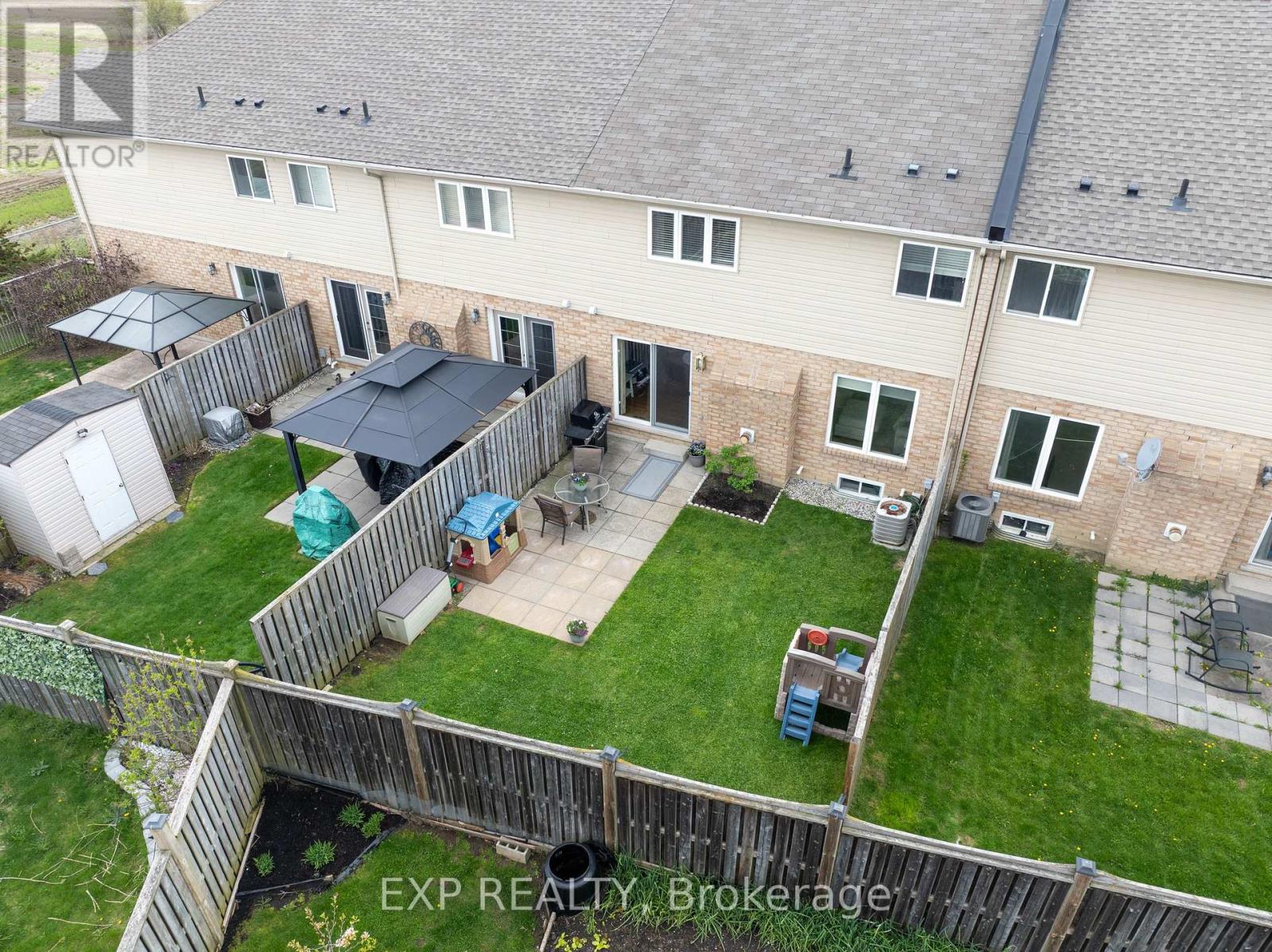 65 Periwinkle Drive, Hamilton, Ontario  L0R 1P0 - Photo 2 - X13082970