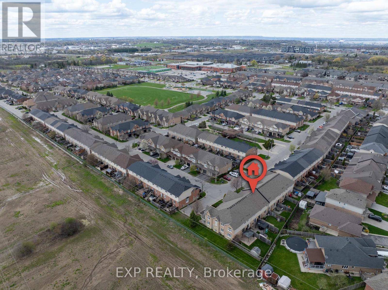 65 Periwinkle Drive, Hamilton, Ontario  L0R 1P0 - Photo 3 - X13082970
