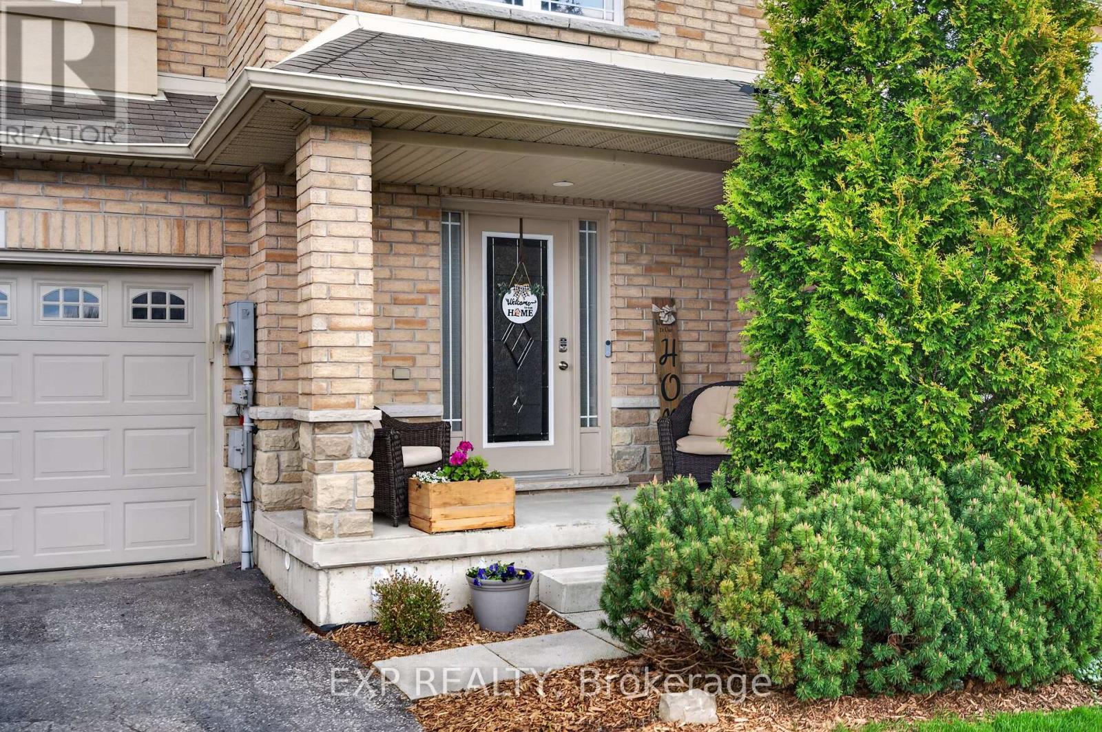 65 Periwinkle Drive, Hamilton, Ontario  L0R 1P0 - Photo 4 - X13082970