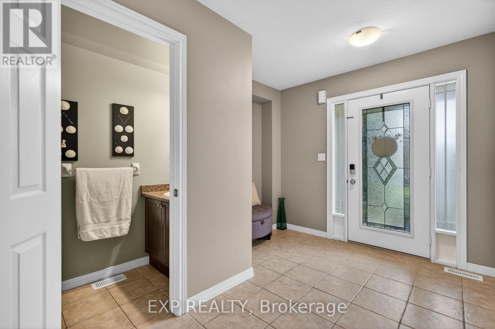 65 Periwinkle Drive, Hamilton, Ontario  L0R 1P0 - Photo 6 - X13082970