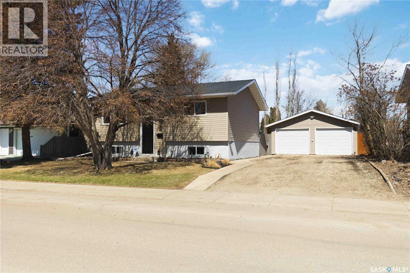 401 3rd STREET N, martensville, Saskatchewan