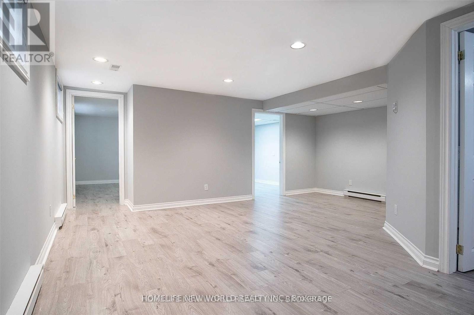 88 Pemberton Avenue, Toronto, Ontario  M2M 1Y5 - Photo 12 - C13076084
