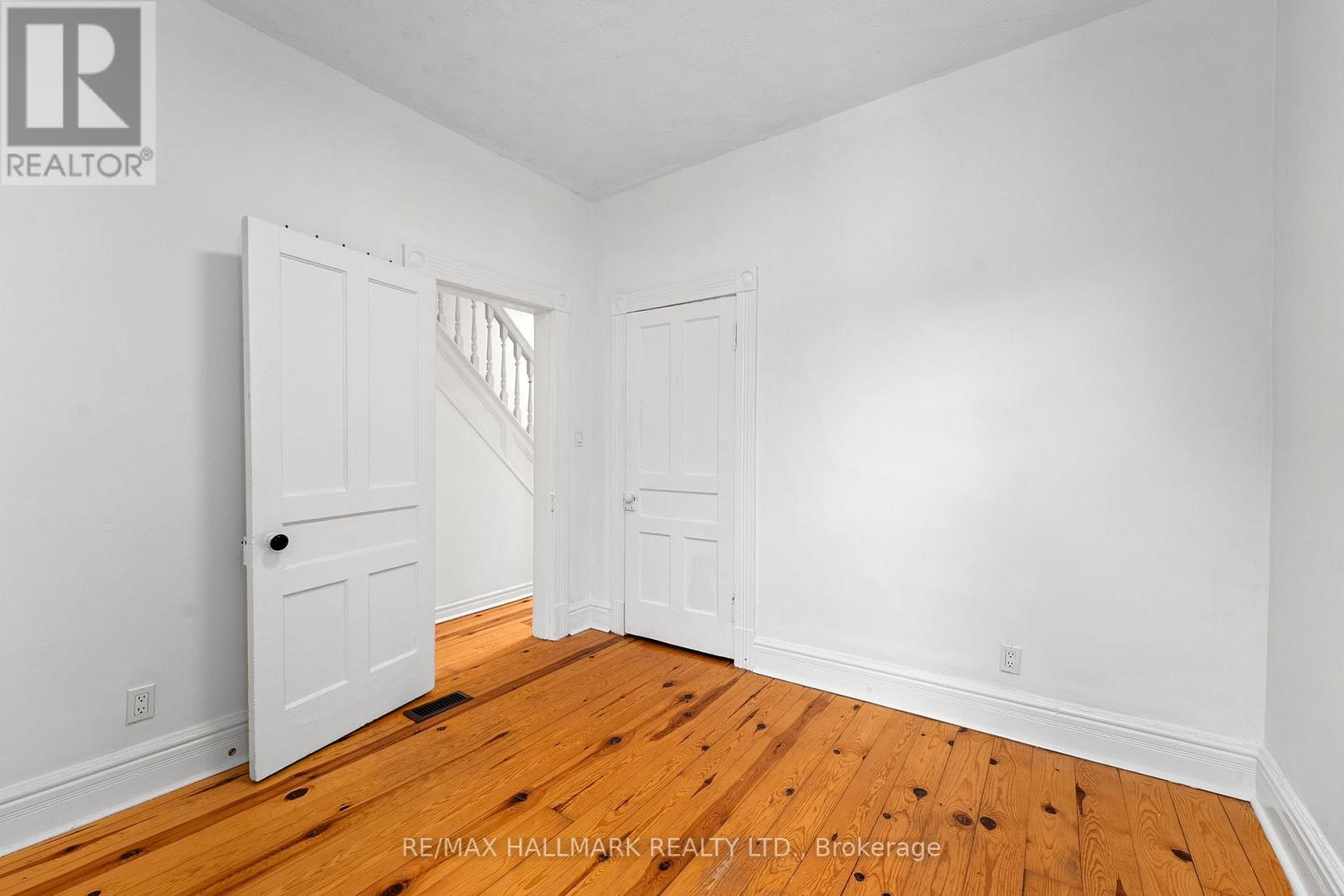 261 Ossington Avenue, Toronto, Ontario  M6J 3A1 - Photo 29 - C13078170