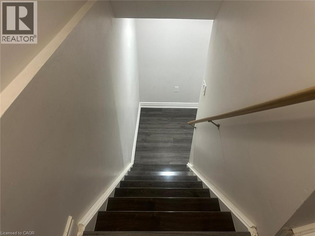 2 Creek Ridge Street, Kitchener, Ontario  N2R 0B5 - Photo 29 - 40827110