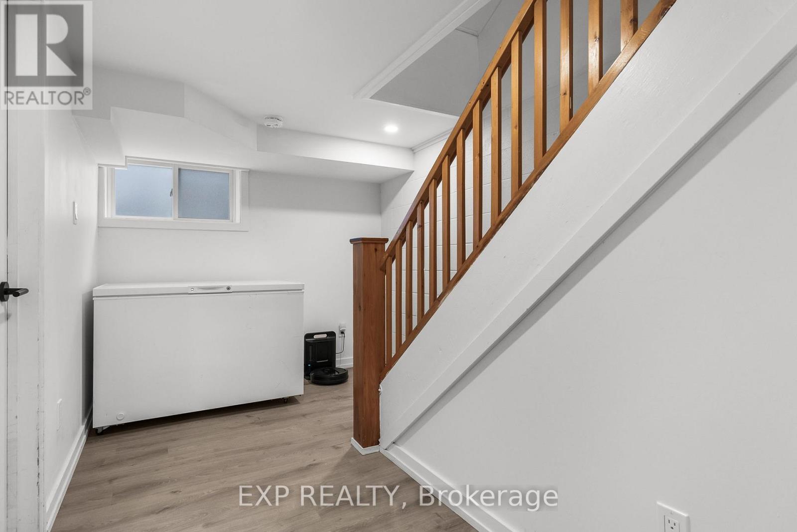 16 Lorne Street, Georgina (Sutton & Jackson's Point), Ontario  L0E 1L0 - Photo 22 - N13082760