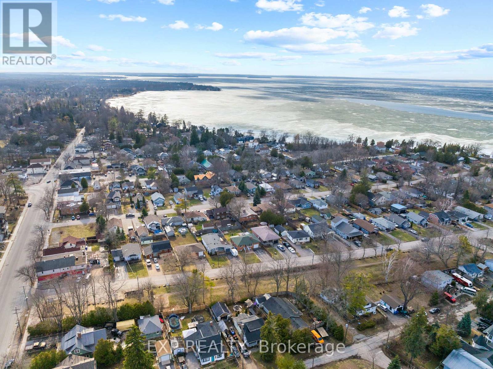16 Lorne Street, Georgina (Sutton & Jackson's Point), Ontario  L0E 1L0 - Photo 43 - N13082760