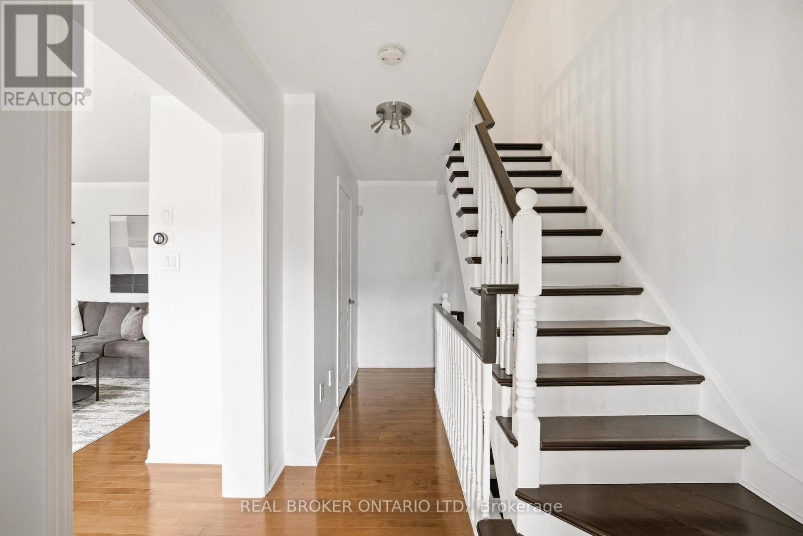 806 Shortreed Crescent, Milton (Co Coates), Ontario  L9T 0E9 - Photo 17 - W13082882
