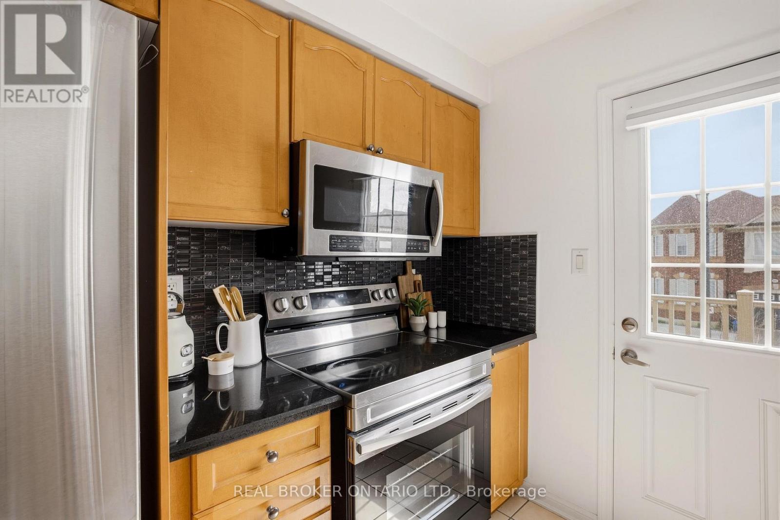806 Shortreed Crescent, Milton (Co Coates), Ontario  L9T 0E9 - Photo 16 - W13082882