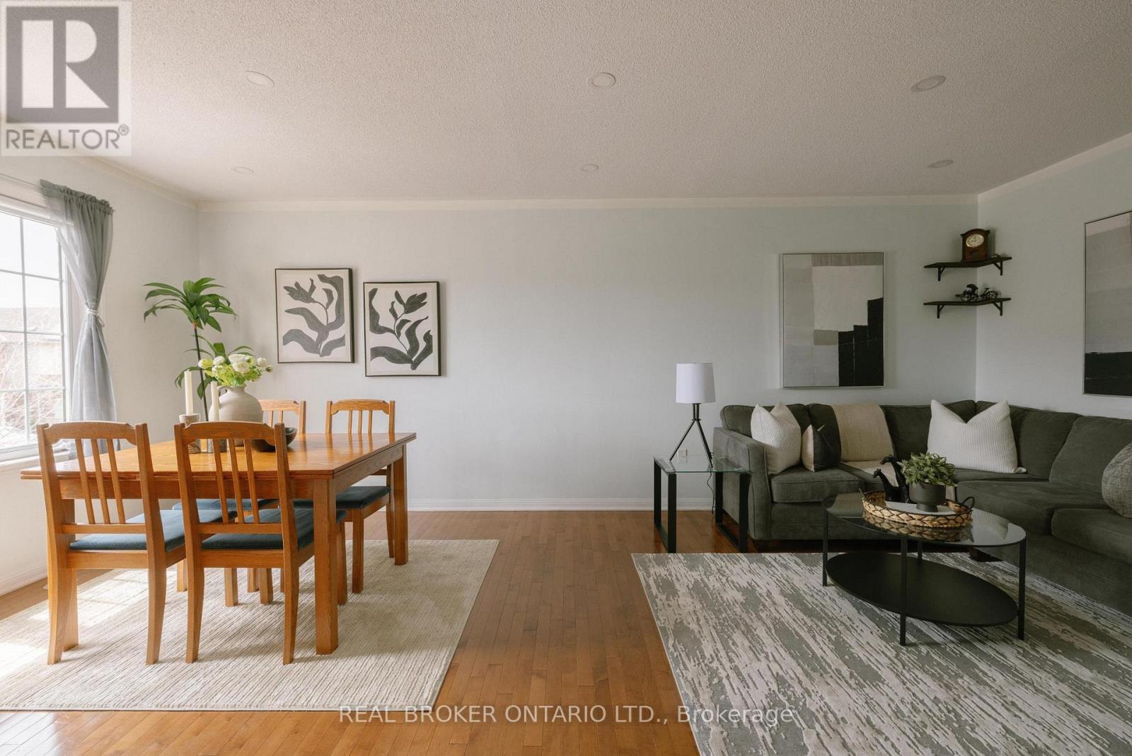 806 Shortreed Crescent, Milton (Co Coates), Ontario  L9T 0E9 - Photo 8 - W13082882