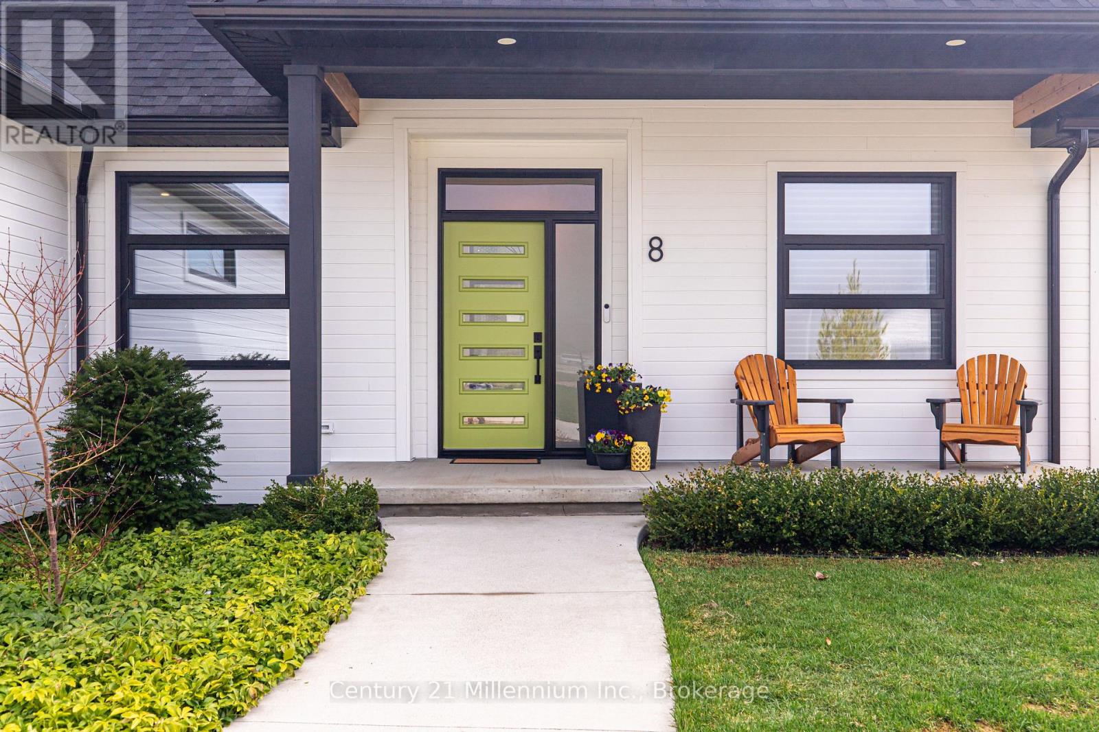 8 Sunset Place, Huron-Kinloss, Ontario  N2Z 0G6 - Photo 4 - X13083152