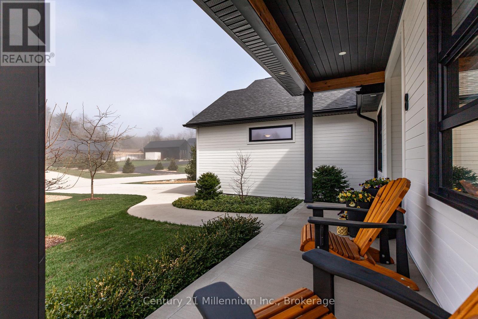8 Sunset Place, Huron-Kinloss, Ontario  N2Z 0G6 - Photo 5 - X13083152
