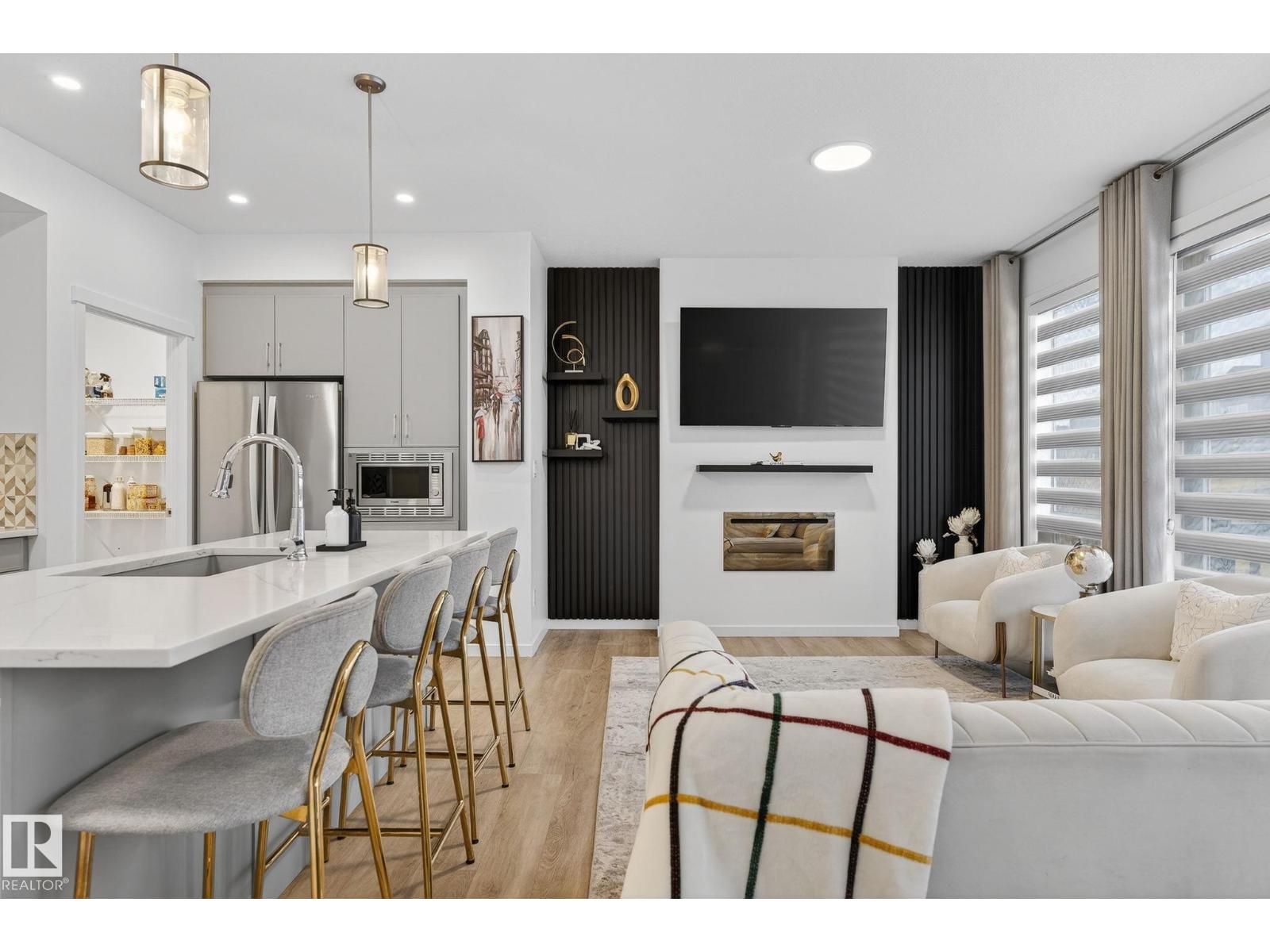 1091 Secord Pm Nw, Edmonton, Alberta  T5T 7A7 - Photo 3 - E4485733