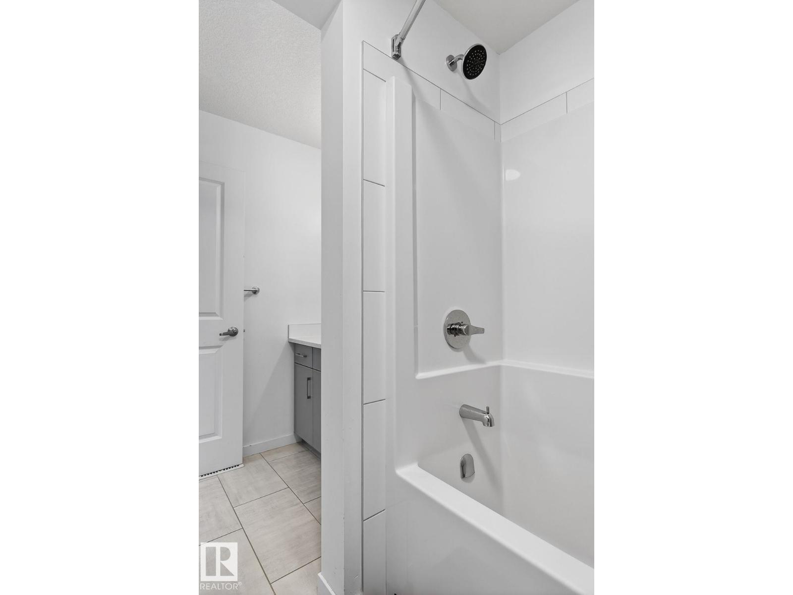 1091 Secord Pm Nw, Edmonton, Alberta  T5T 7A7 - Photo 35 - E4485733