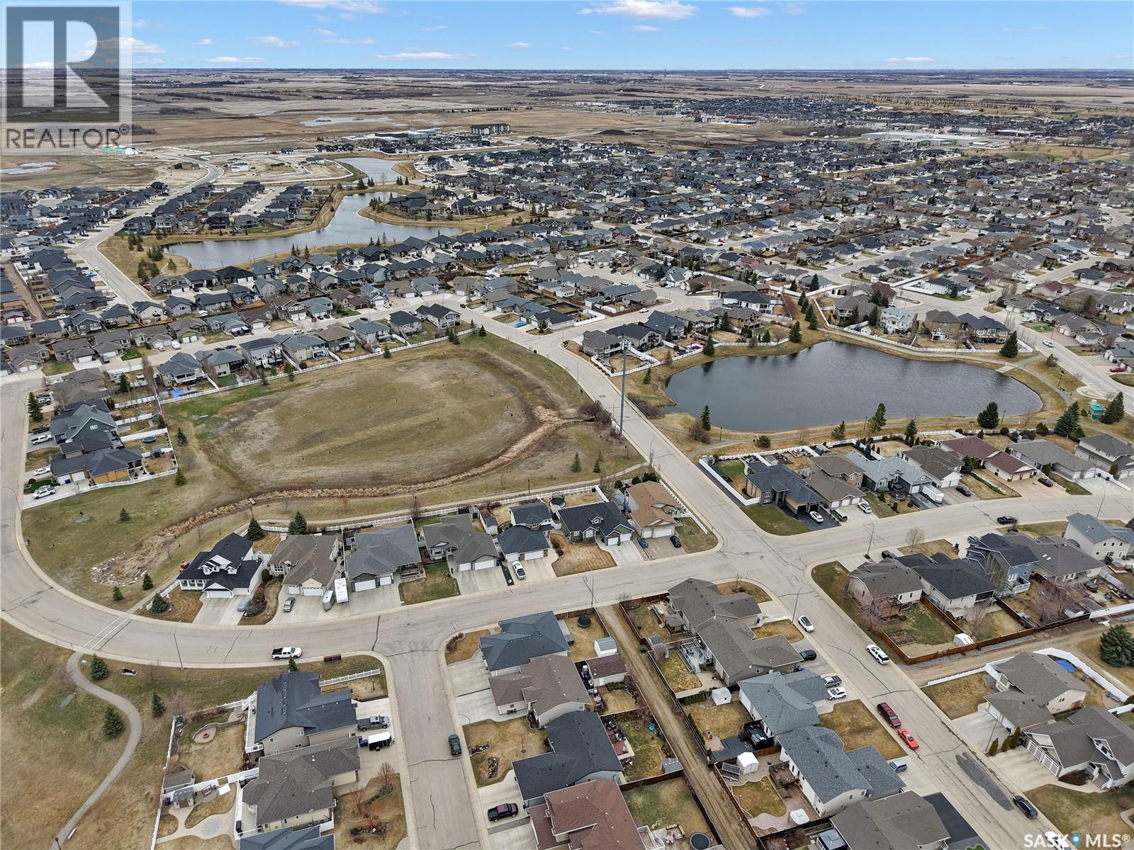 201 Brookside Court, Warman, Saskatchewan  S0K 0A1 - Photo 39 - SK034853