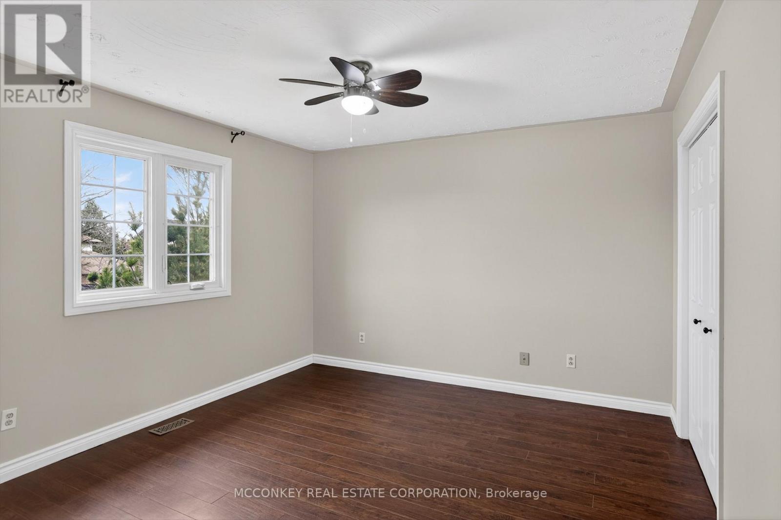 1814 Stratton Avenue, Peterborough (Otonabee Ward 1), Ontario  K9K 2E7 - Photo 24 - X13082870