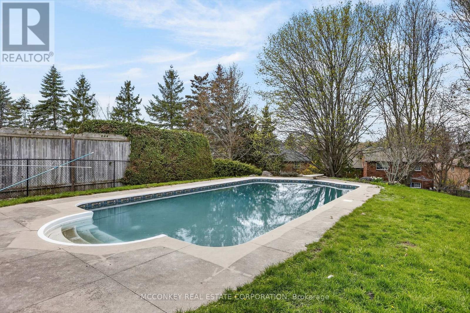 1814 Stratton Avenue, Peterborough (Otonabee Ward 1), Ontario  K9K 2E7 - Photo 13 - X13082870