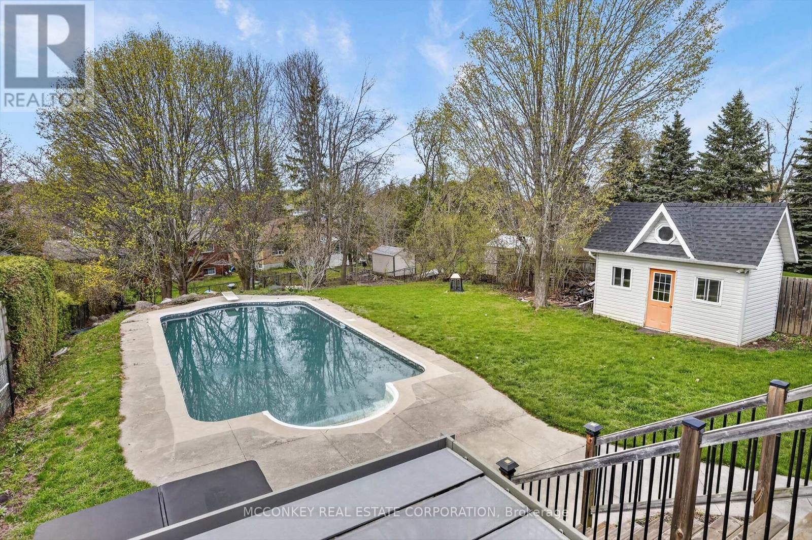 1814 Stratton Avenue, Peterborough (Otonabee Ward 1), Ontario  K9K 2E7 - Photo 45 - X13082870