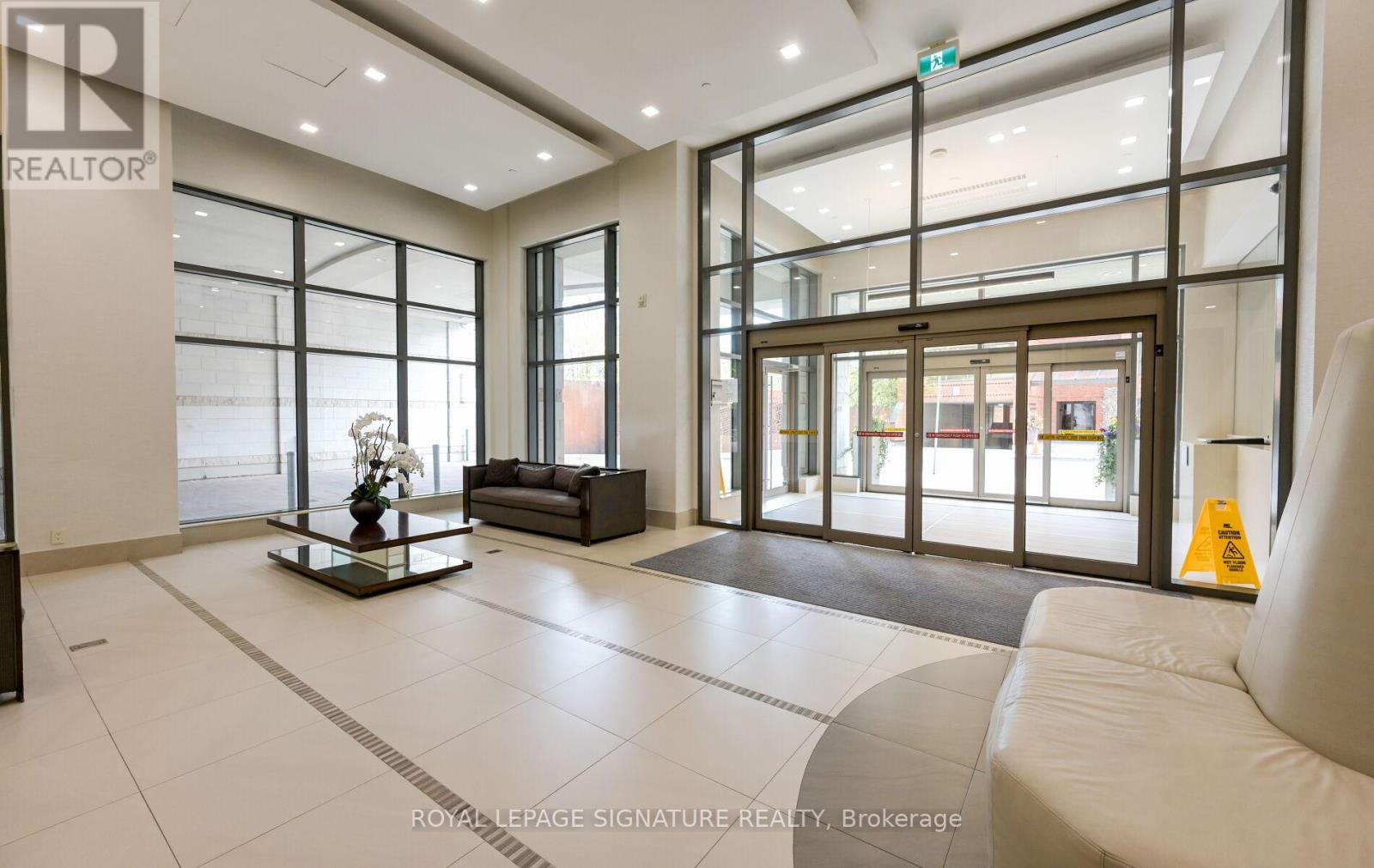 323 - 23 Glebe Road, Toronto, Ontario  M5P 0A1 - Photo 9 - C13082938