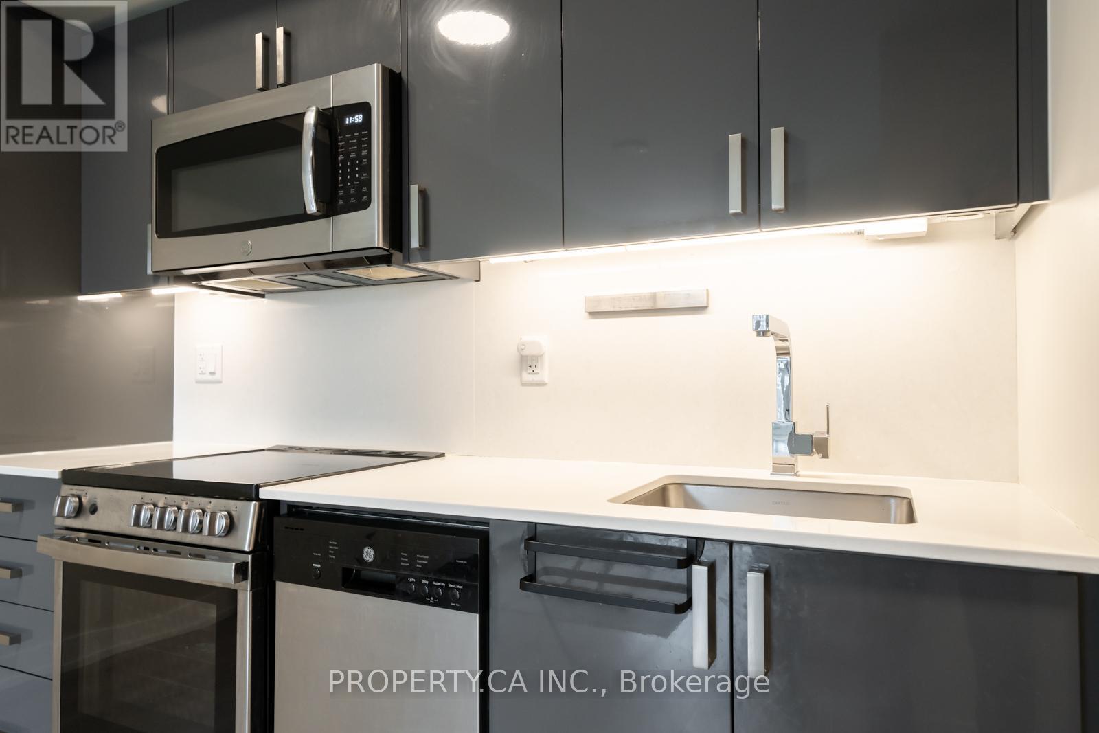 606 - 38 Monte Kwinter Court, Toronto, Ontario  M3H 0E2 - Photo 10 - C13082976