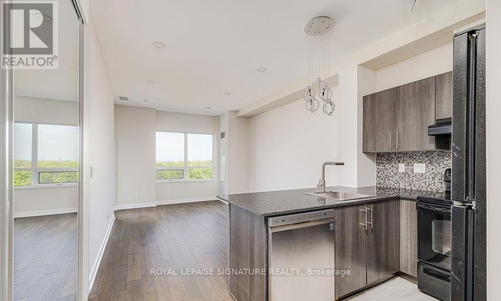 926 - 120 Dallimore Circle, Toronto, Ontario  M3C 4J1 - Photo 8 - C13083000