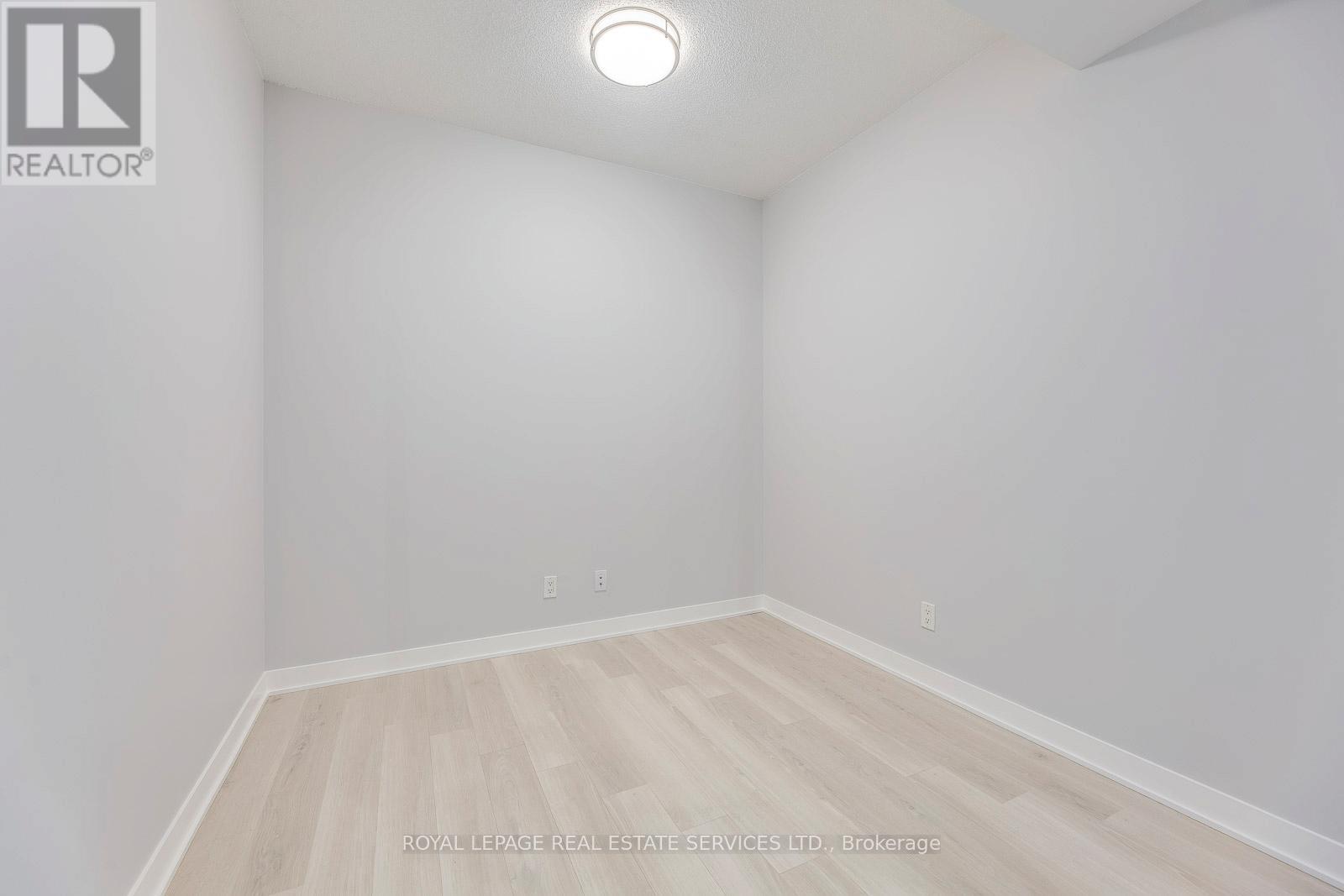 509 - 90 Queens Wharf Road, Toronto, Ontario  M5V 0J4 - Photo 18 - C13083050