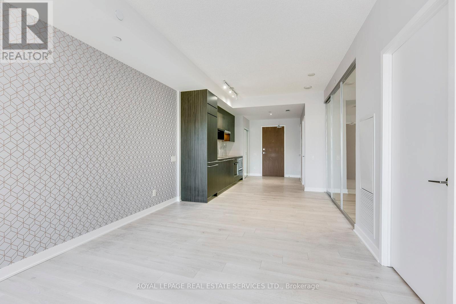 509 - 90 Queens Wharf Road, Toronto, Ontario  M5V 0J4 - Photo 9 - C13083050