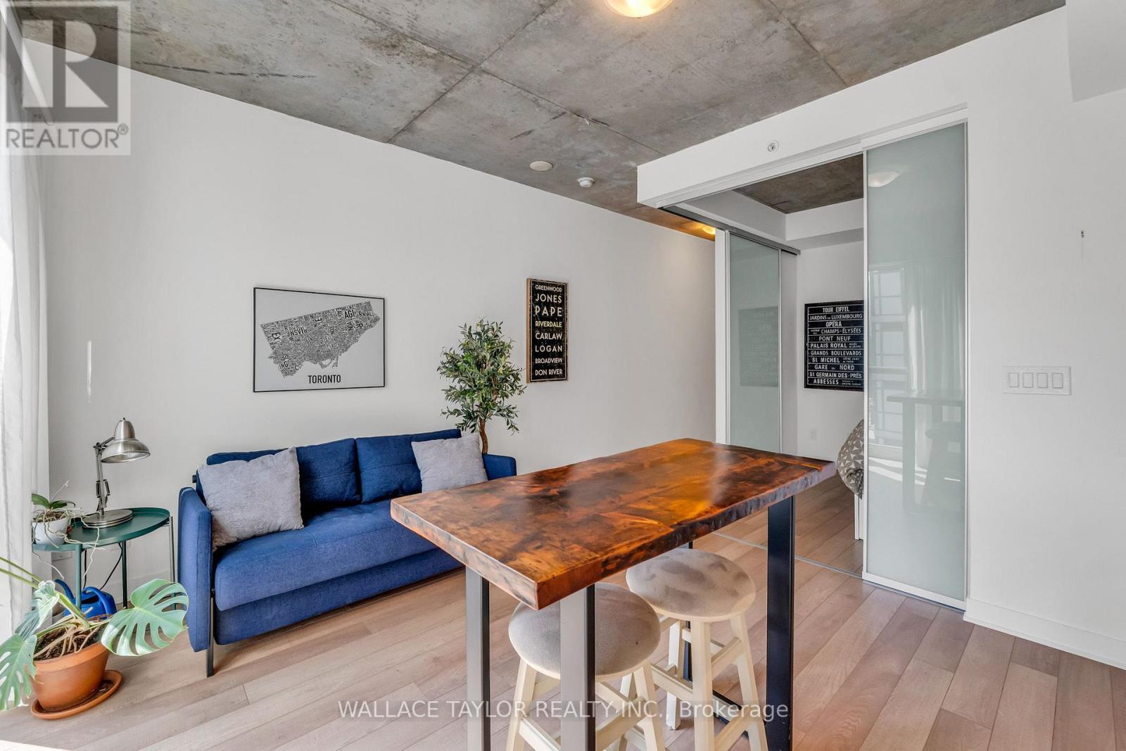 1702 - 210 Simcoe Street, Toronto, Ontario  M5T 0A9 - Photo 12 - C13083170