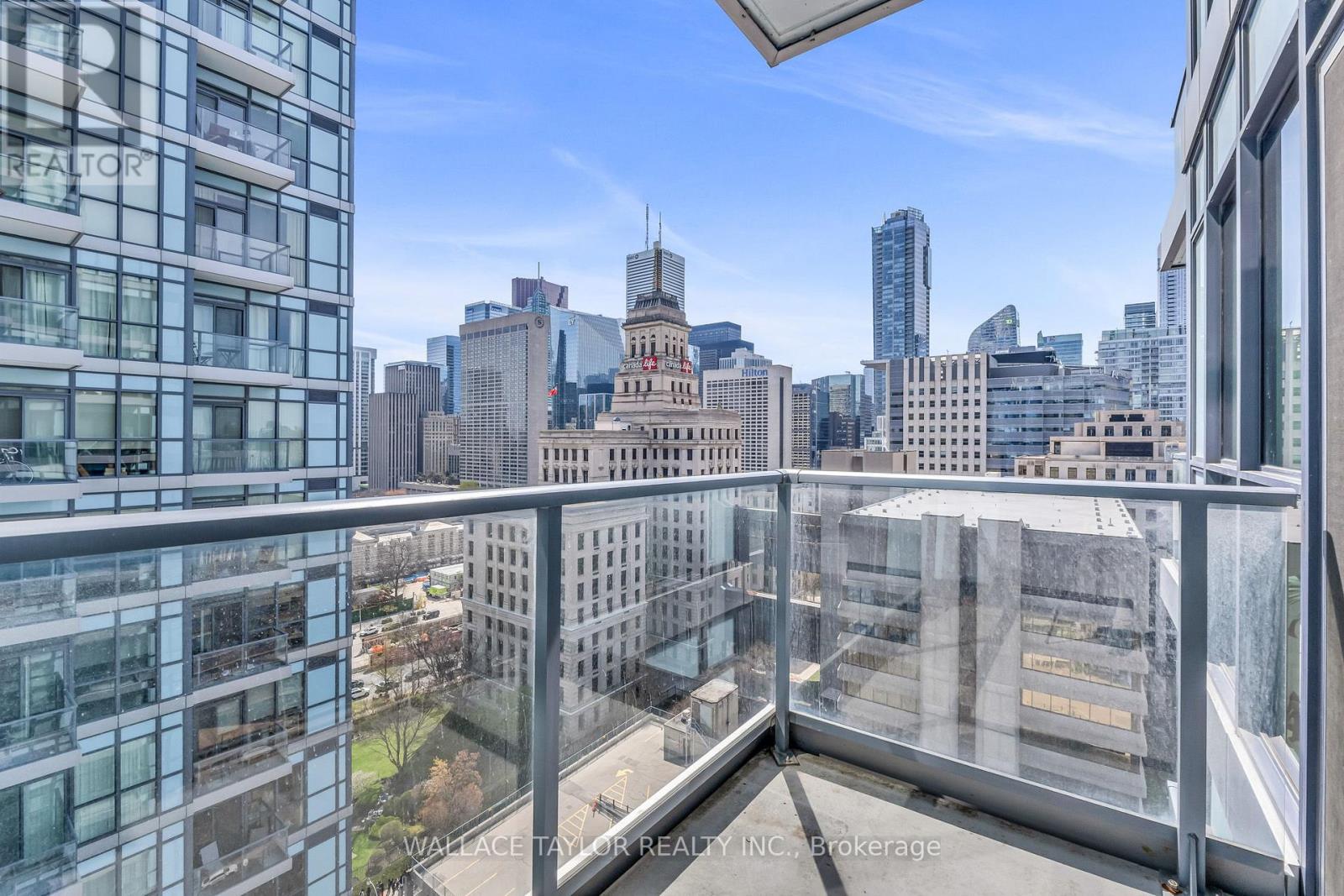 1702 - 210 Simcoe Street, Toronto, Ontario  M5T 0A9 - Photo 22 - C13083170