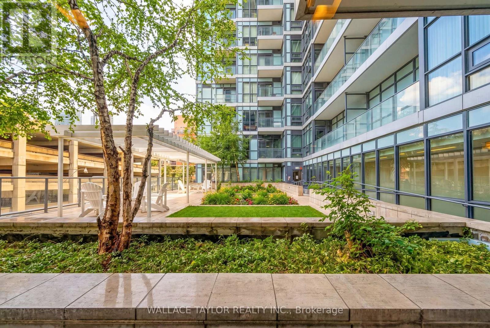 1702 - 210 Simcoe Street, Toronto, Ontario  M5T 0A9 - Photo 27 - C13083170
