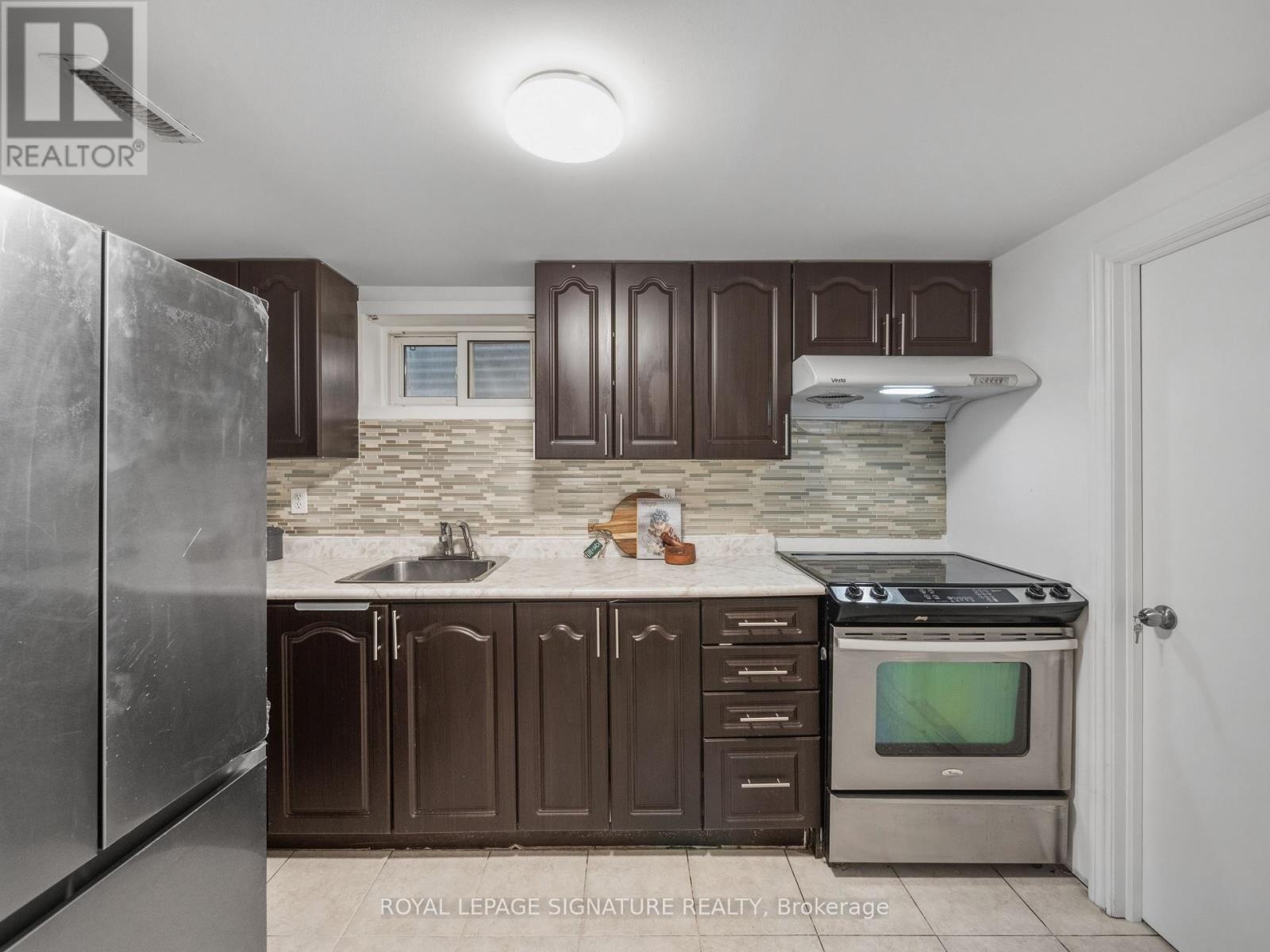 19 Shoreland Crescent, Toronto, Ontario  M1G 1M4 - Photo 21 - E13083174