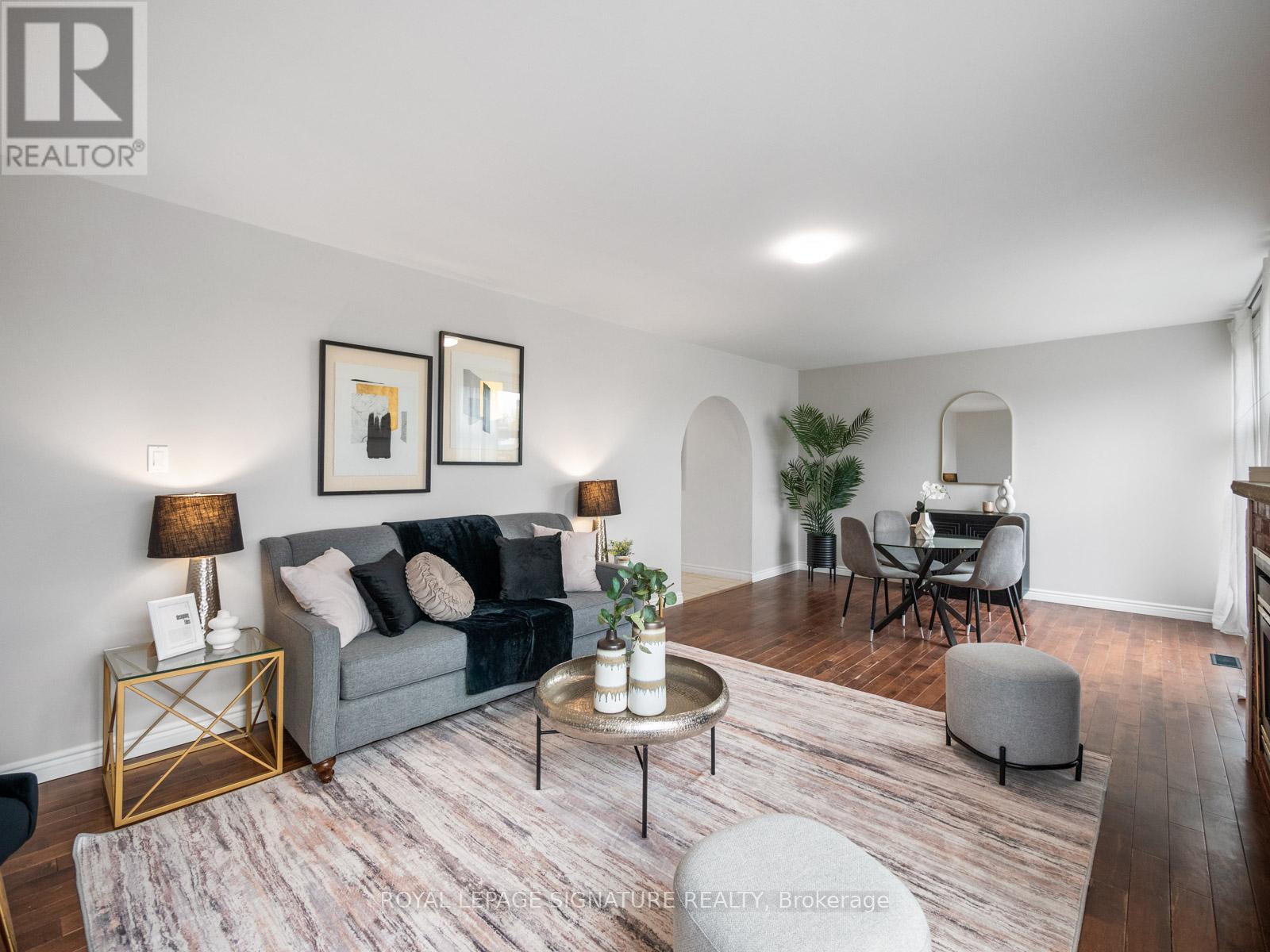 19 Shoreland Crescent, Toronto, Ontario  M1G 1M4 - Photo 4 - E13083174