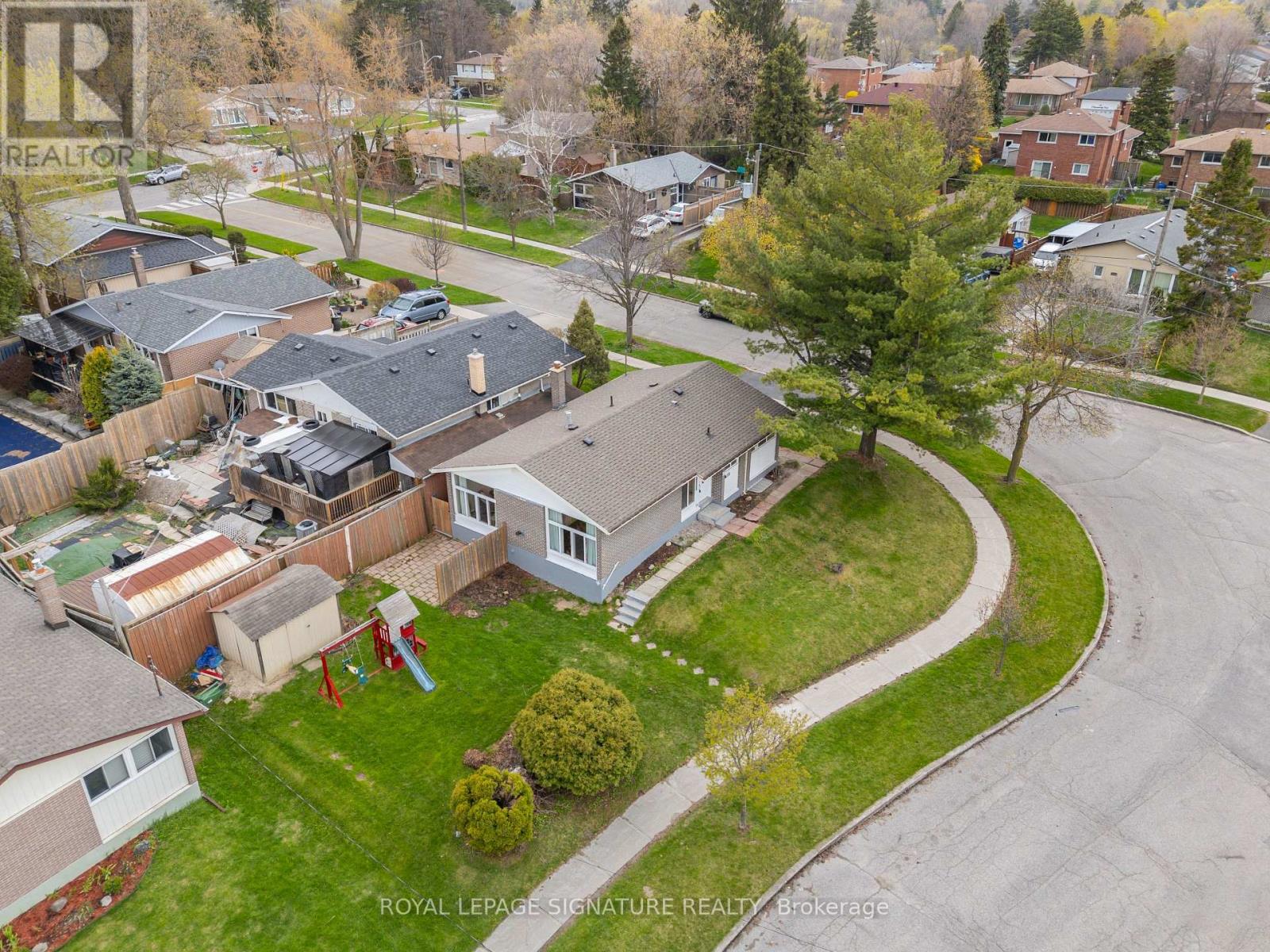 19 Shoreland Crescent, Toronto, Ontario  M1G 1M4 - Photo 41 - E13083174