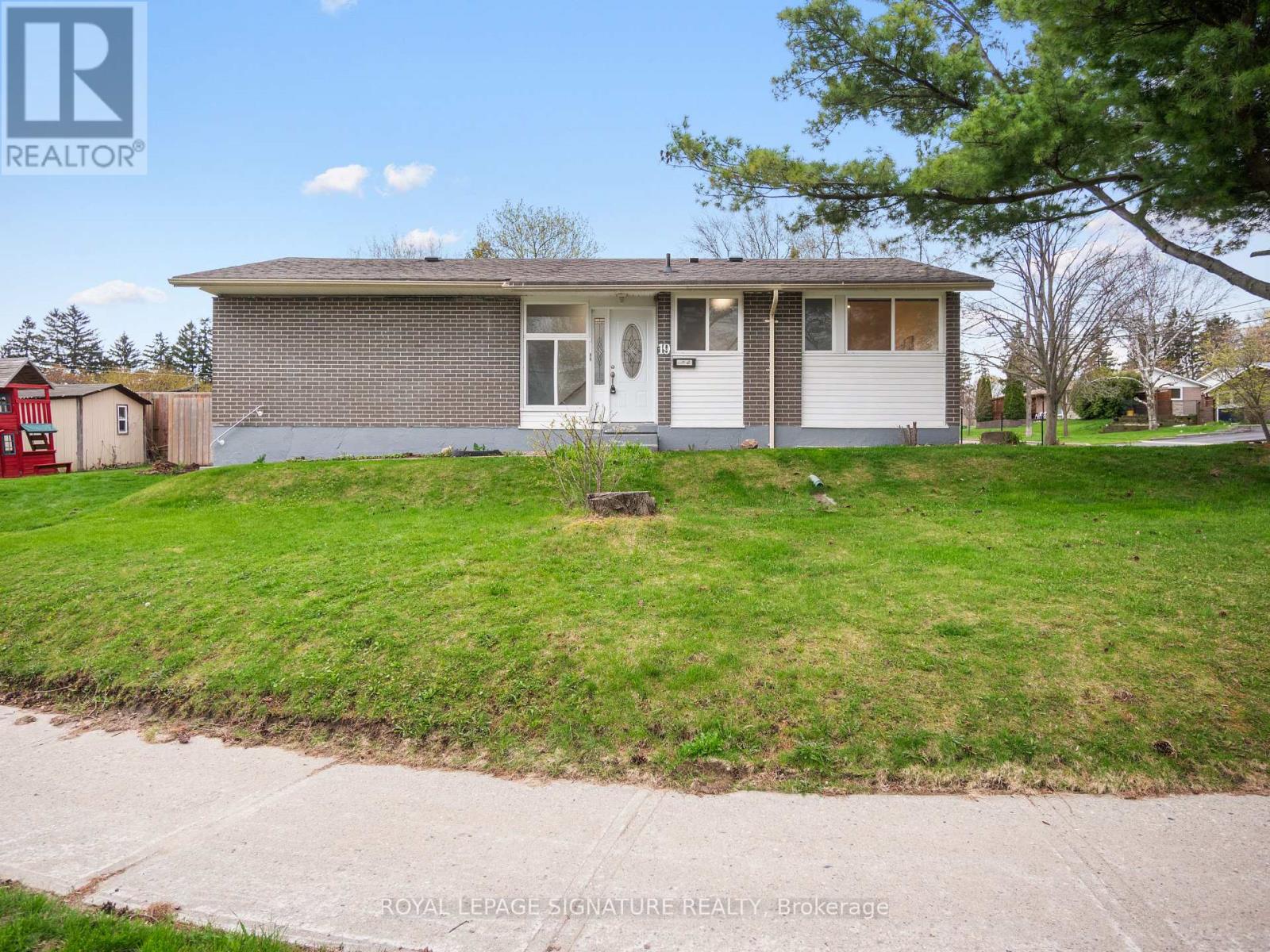 19 Shoreland Crescent, Toronto, Ontario  M1G 1M4 - Photo 44 - E13083174
