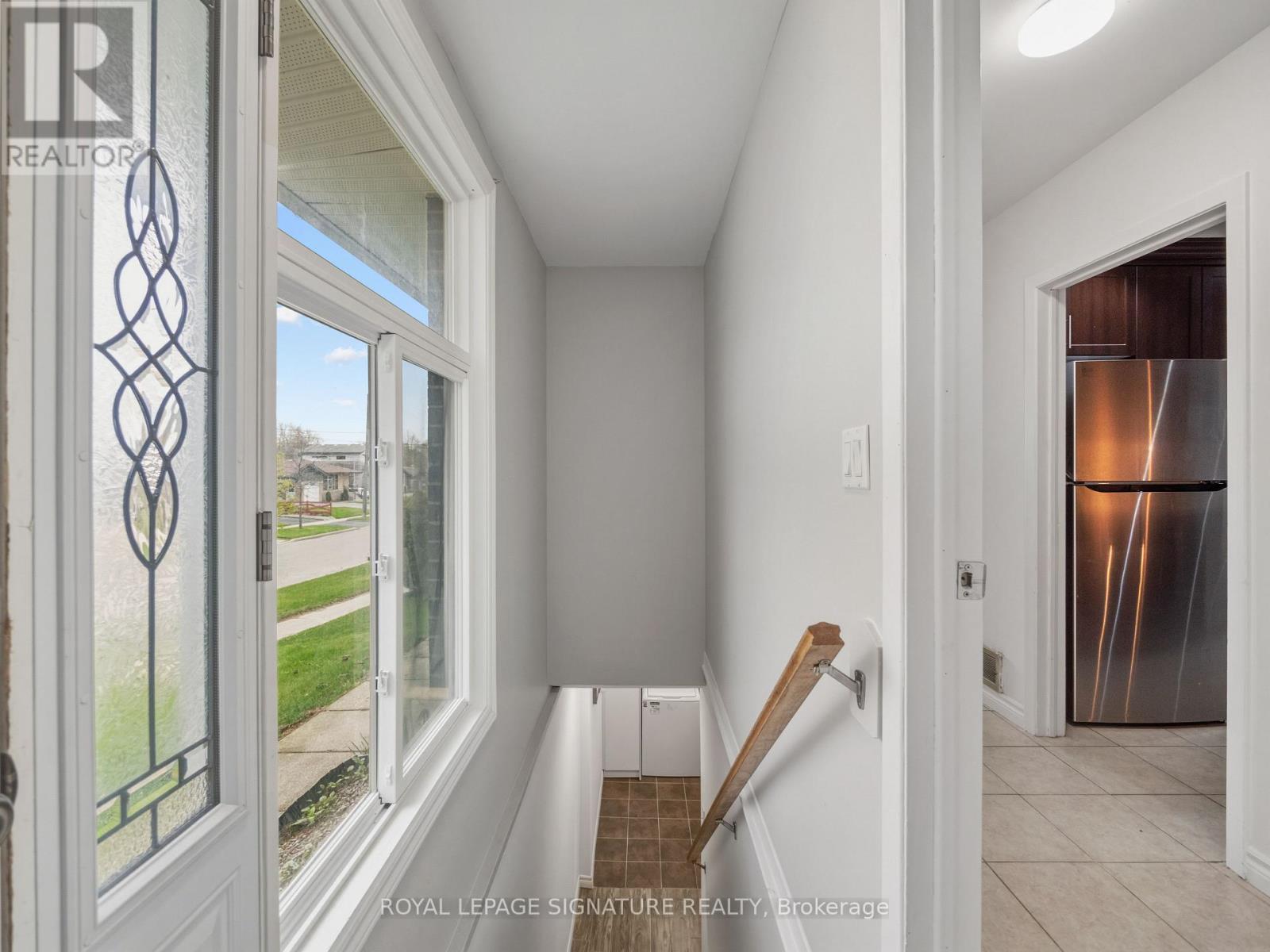 19 Shoreland Crescent, Toronto, Ontario  M1G 1M4 - Photo 46 - E13083174