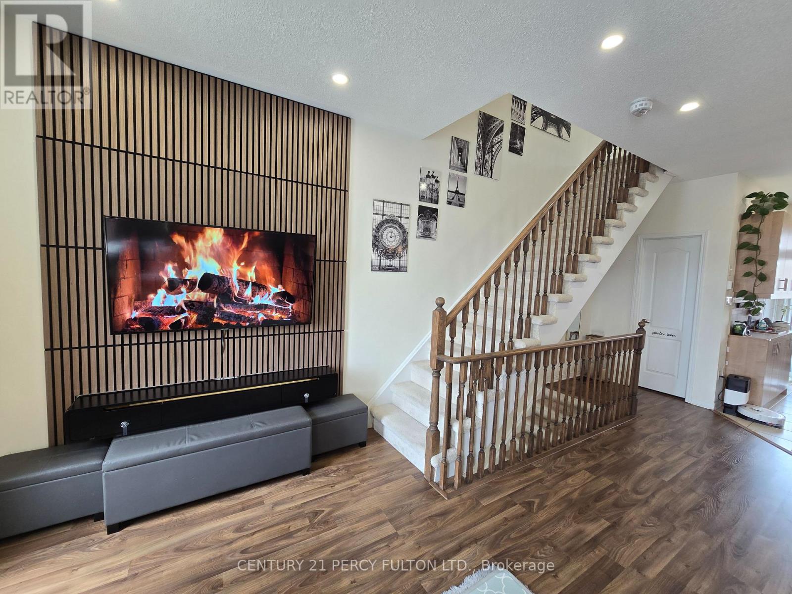 1389 SALEM ROAD N, Ajax, Ontario