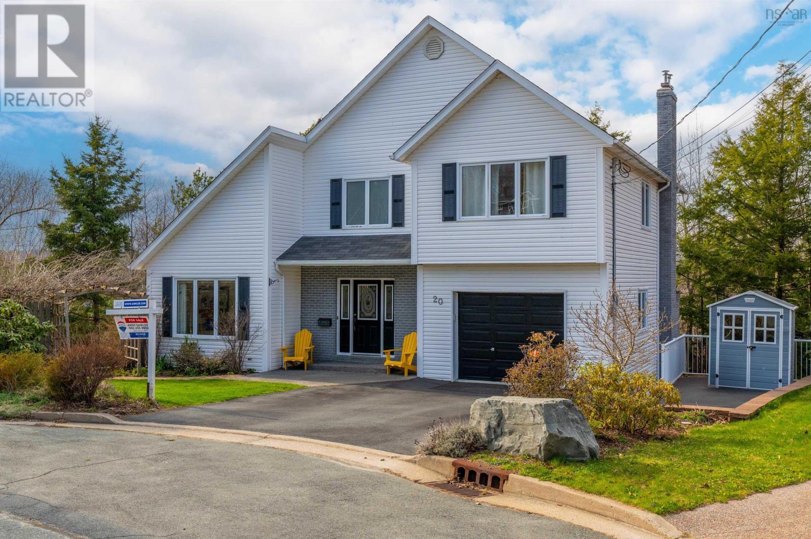 20 Fleet Court, Bedford, Nova Scotia  B4A 4J8 - Photo 1 - 202604215