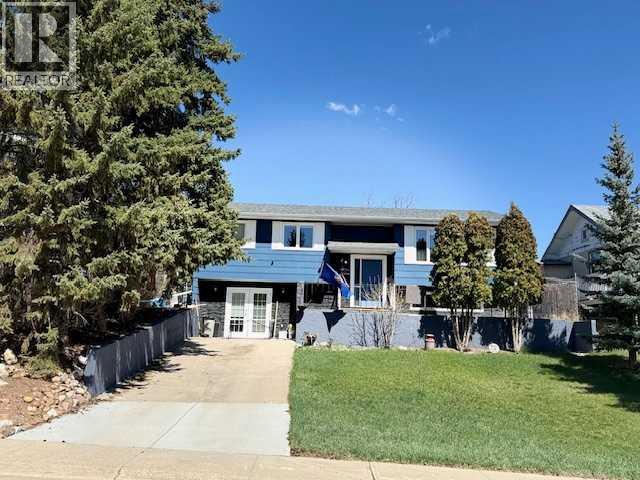 1506 1 Avenue NW, Drumheller, Alberta  T0J 0Y1 - Photo 1 - A2253554