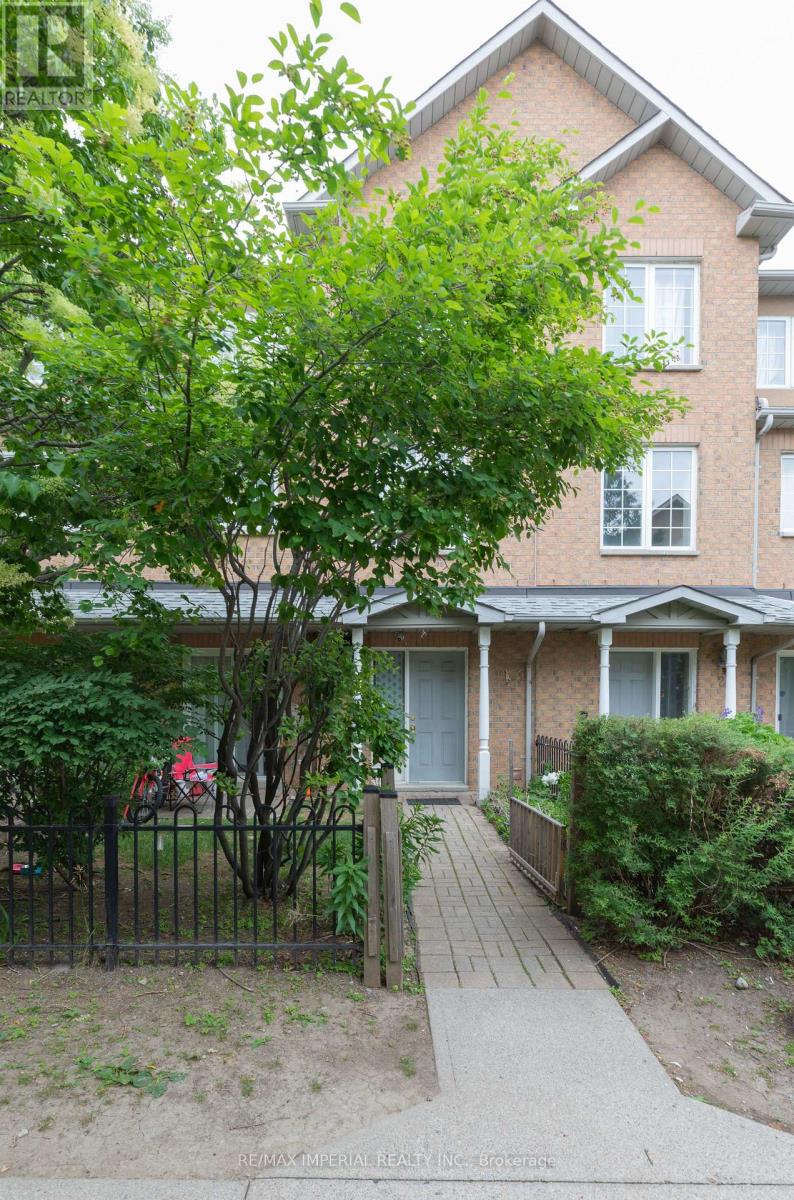 #3 - 16 COX BOULEVARD, Markham, Ontario