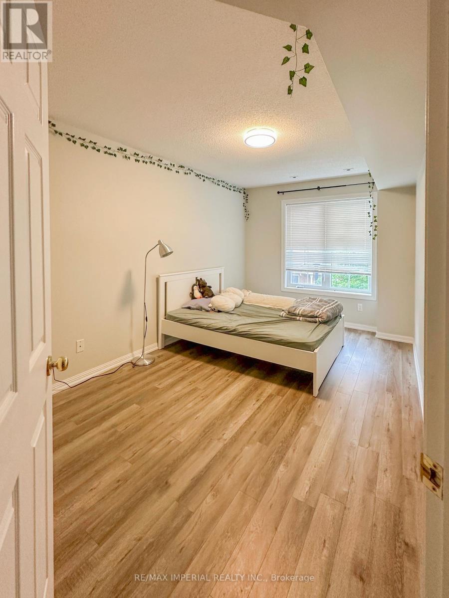 #3 - 16 Cox Boulevard, Markham, Ontario  L3R 4G4 - Photo 11 - N13083010